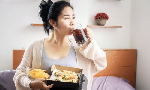 生活習慣と美容のつながりを考えるイメージ
