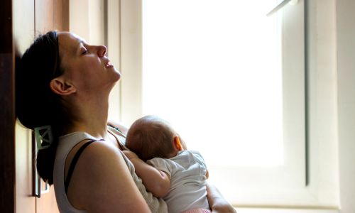 産後初期の休養イメージ